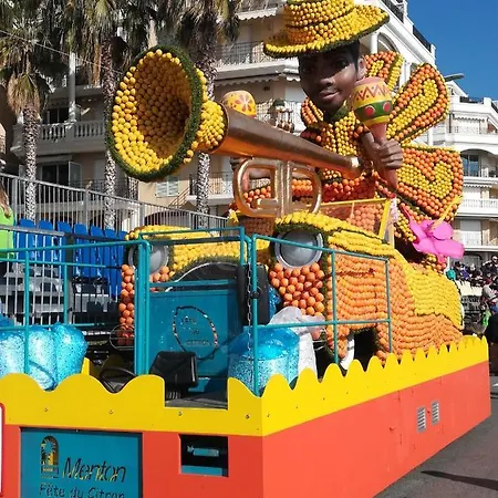 Azzurra Luxe, Front Mer, 4th Floor Of 5, Wifi, Tvsat, Climate Апартаменти *