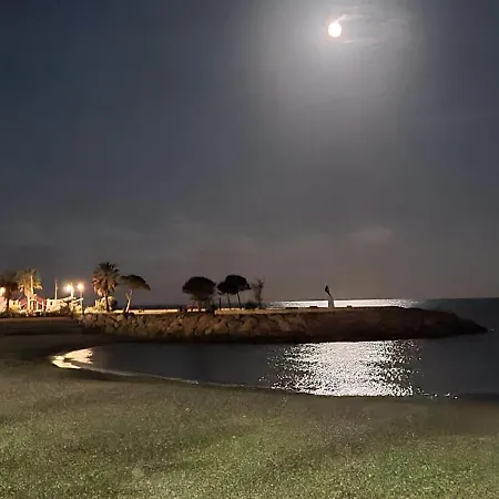 Apartment Azzurra Luxe, Front Mer, 4th Floor Of 5, Wifi, Tvsat, Climate Menton