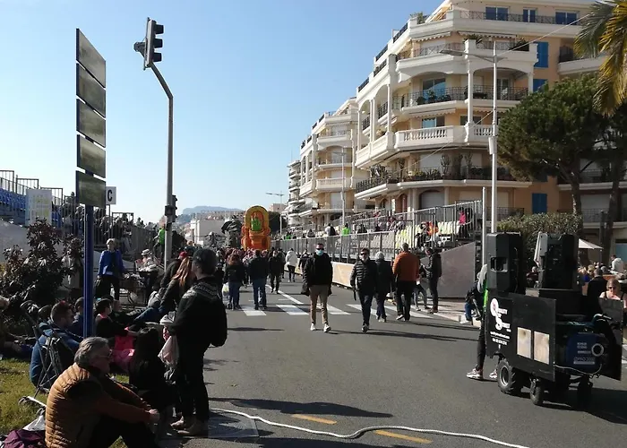 Azzurra Luxe, Front Mer, 4th Floor Of 5, Wifi, Tvsat, Climate