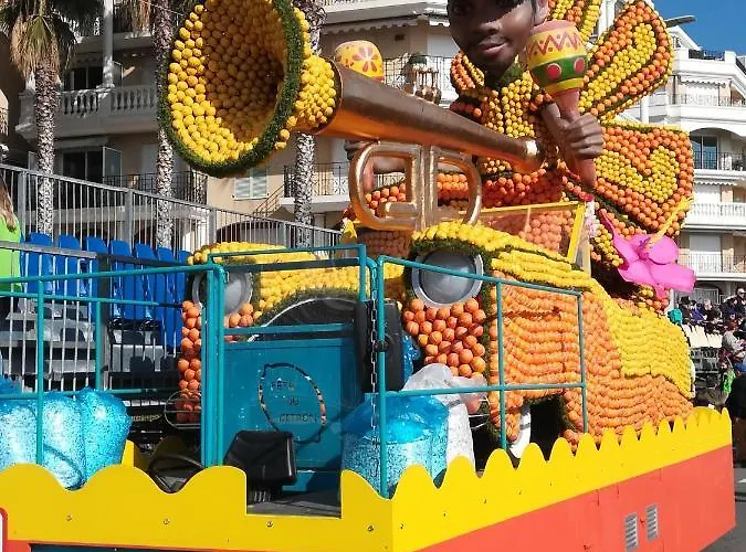 Azzurra Luxe, Front Mer, 4th Floor Of 5, Wifi, Tvsat, Climate Apartment *