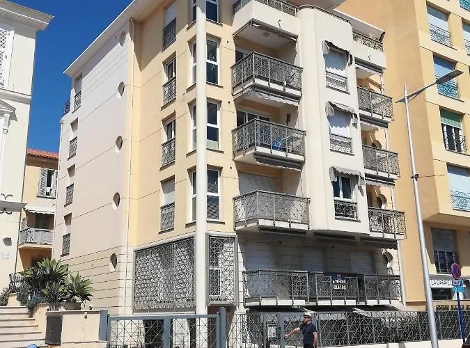 Azzurra Luxe, Front Mer, 4th Floor Of 5, Wifi, Tvsat, Climate *