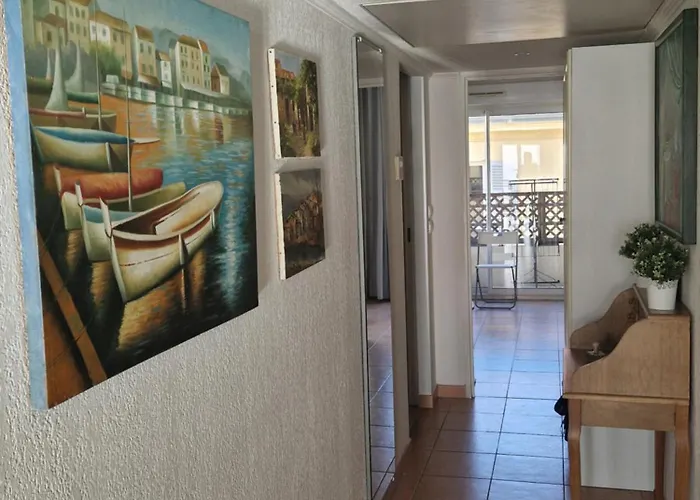 Azzurra Luxe, Front Mer, 4th Floor Of 5, Wifi, Tvsat, Climate Apartment Menton